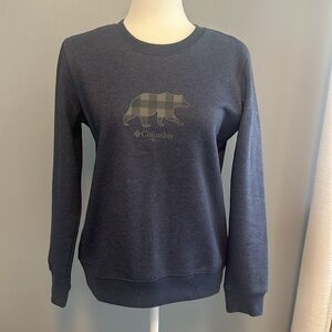 Columbia Women's Crew Sweatshirt Hart Mountain II Bear Graphic Crew. Size M